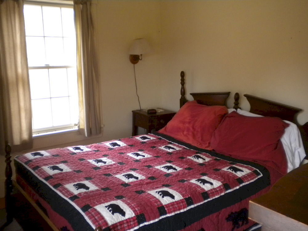 Caratunk The Sterling Inn المظهر الخارجي الصورة